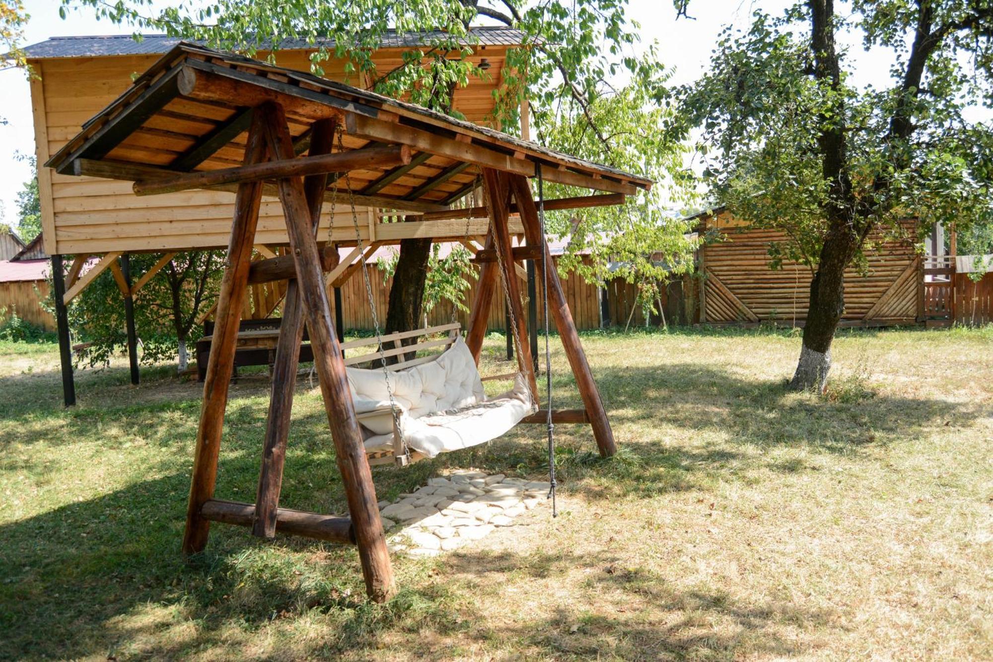 Casa Humulesti, Fii Vecinul Lui Ion Creanga Villa Targu Neamt ภายนอก รูปภาพ